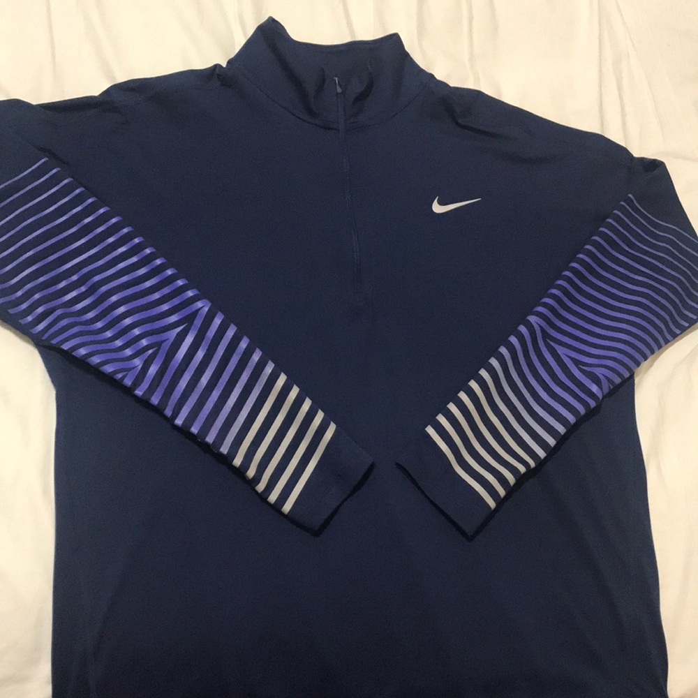 Nike Reflective 1/4 Zip Pullover